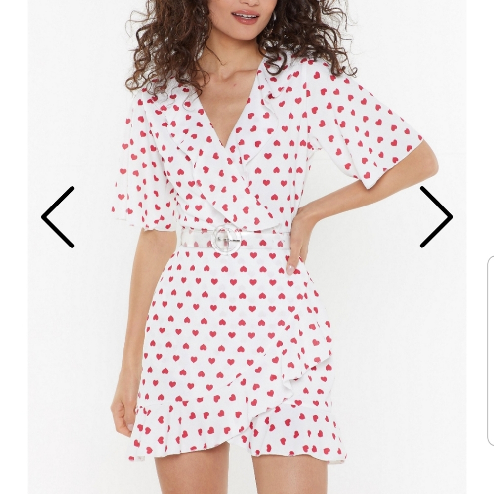 White dress w hearts